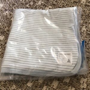Burt’s bees blue baby blanket